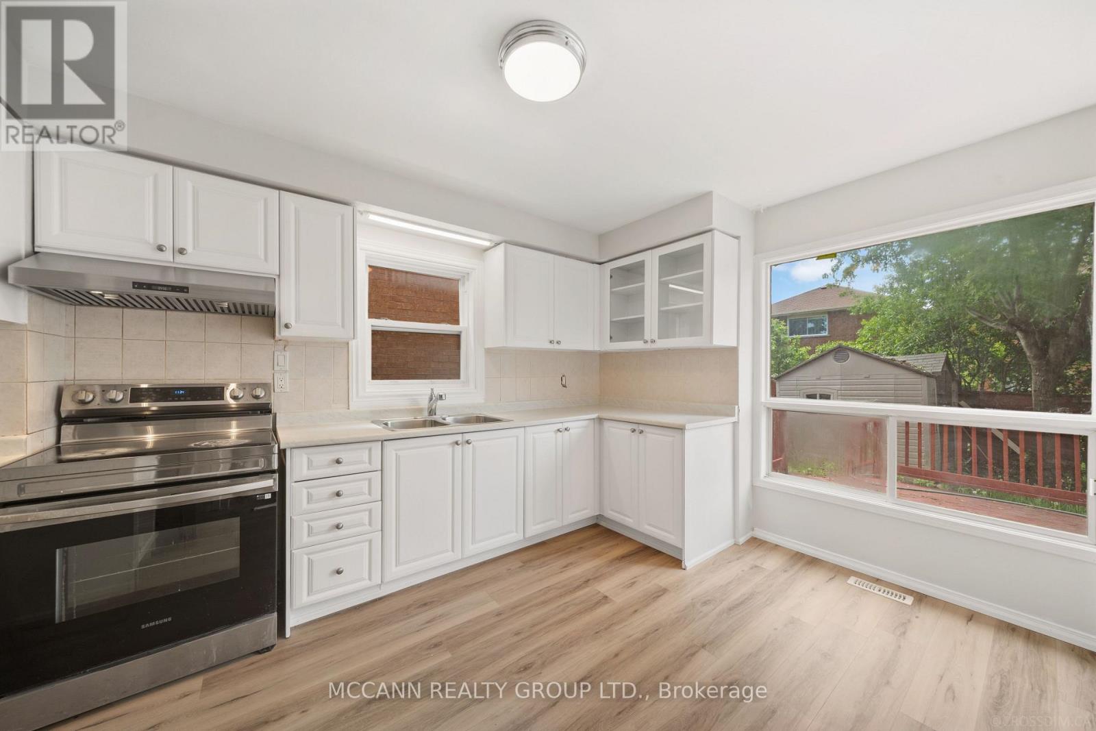 89 CREDITSTONE ROAD - 16