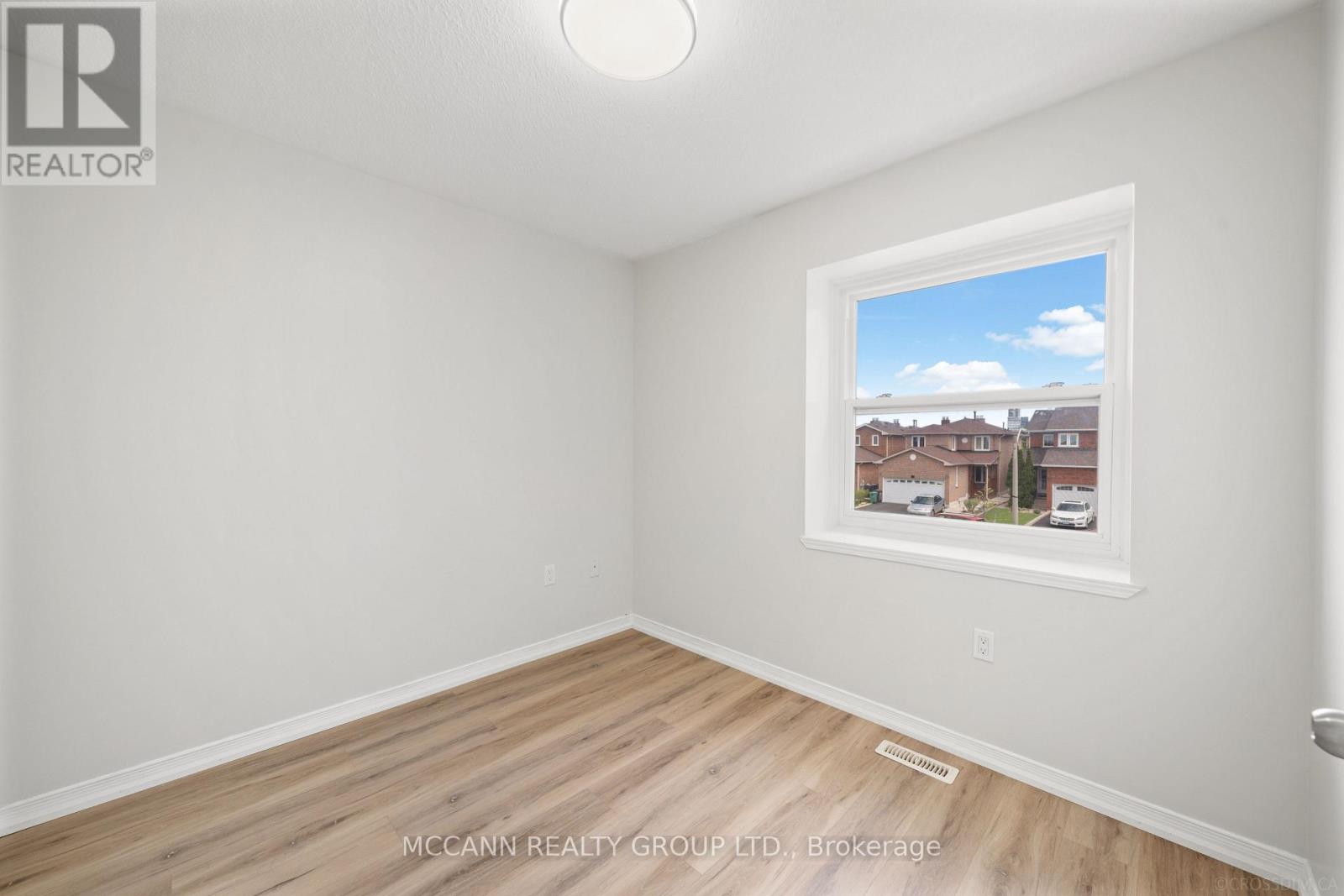 89 CREDITSTONE ROAD - 22