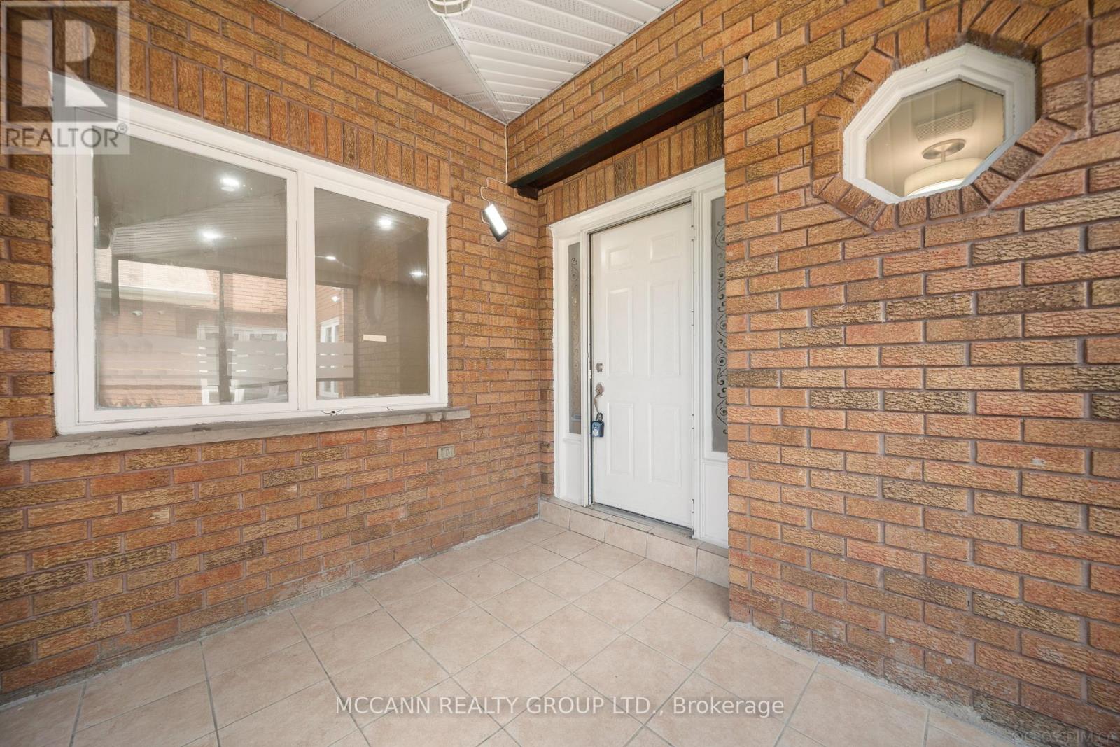 89 CREDITSTONE ROAD - 6