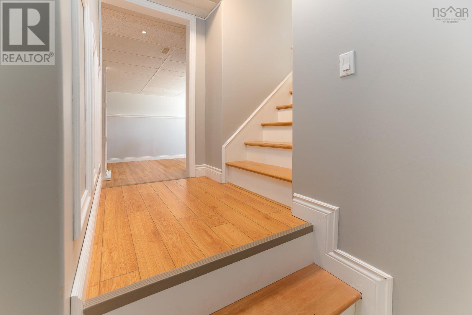 467 Old Sackville Road - 32