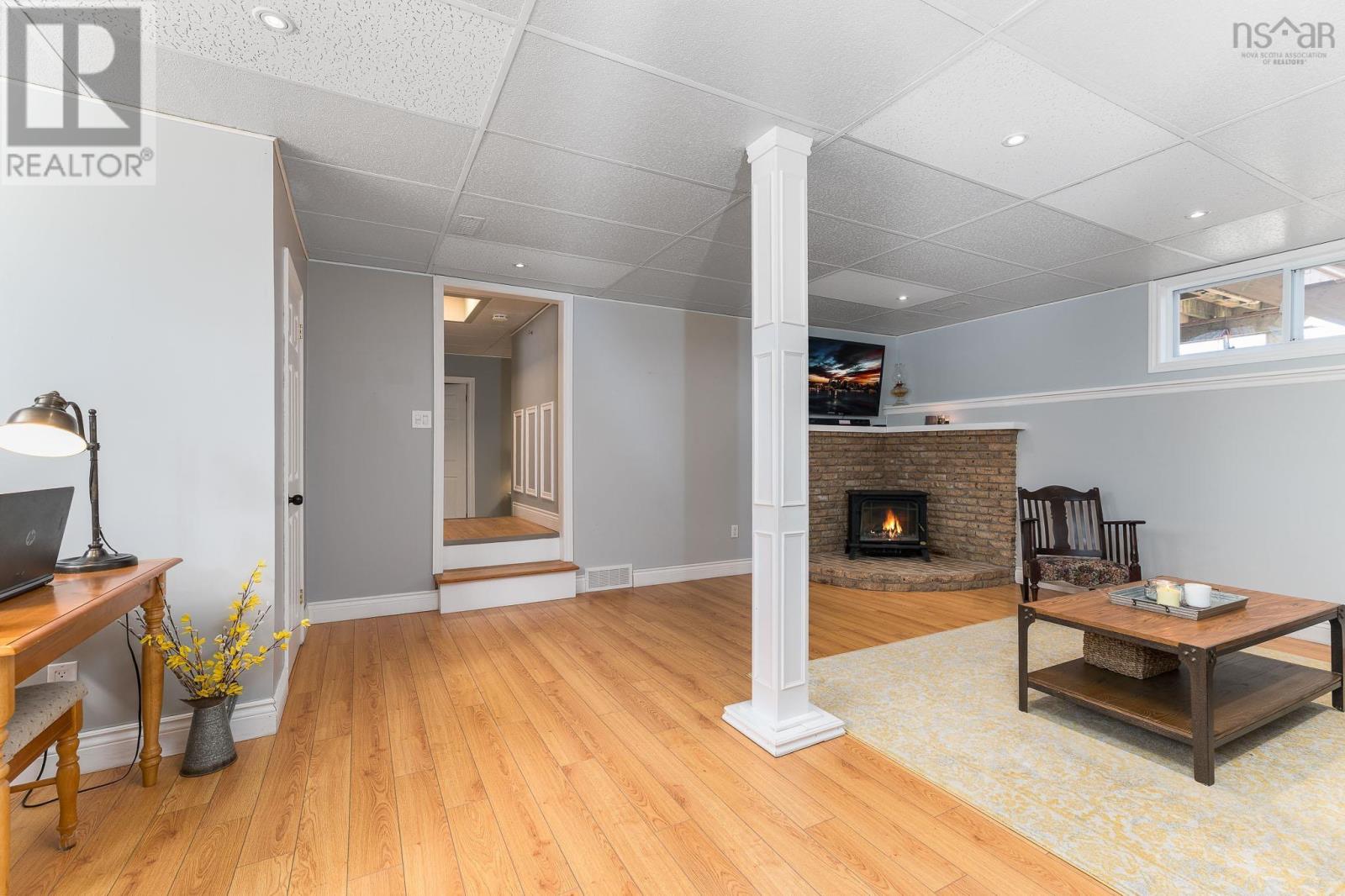 467 Old Sackville Road - 35
