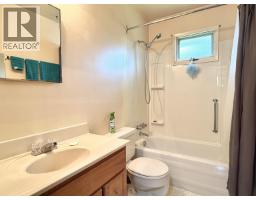 57 Chapman Street, Granisle, BC V0J1W0 Photo 14