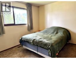 57 Chapman Street, Granisle, BC V0J1W0 Photo 15