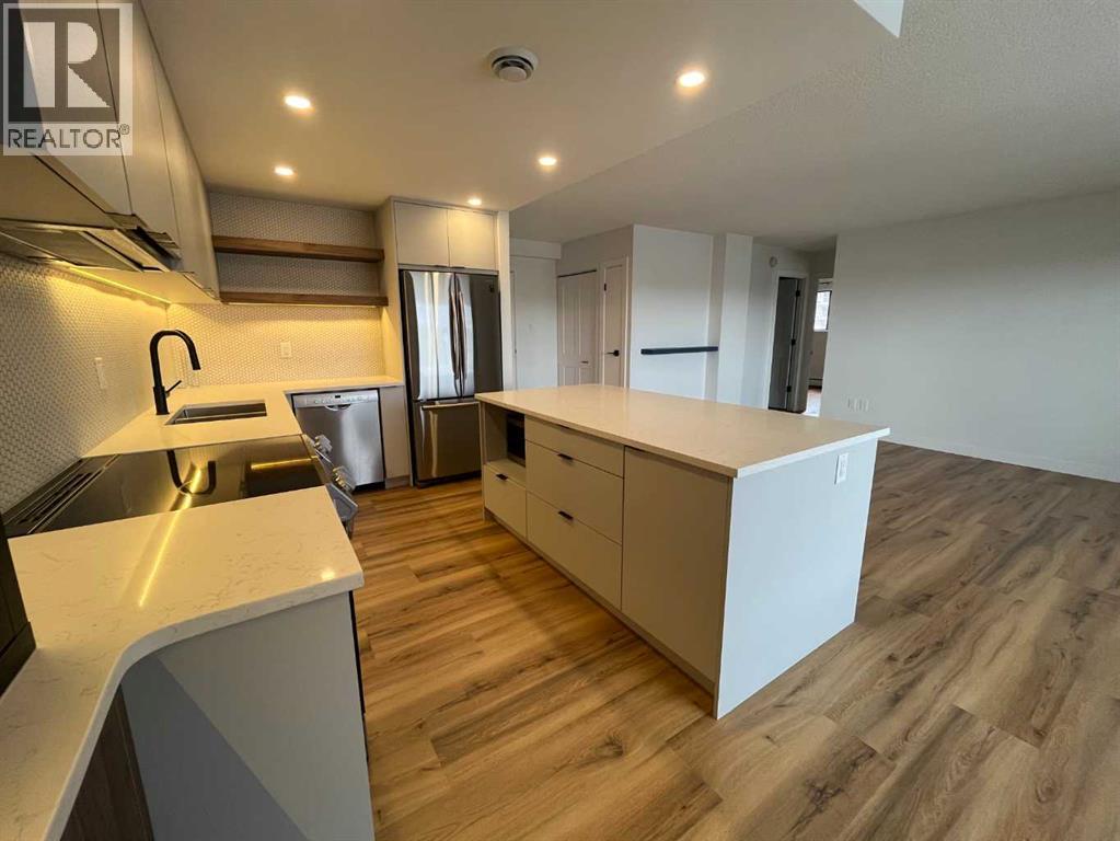 #407 1330 15 Avenue SW - 38