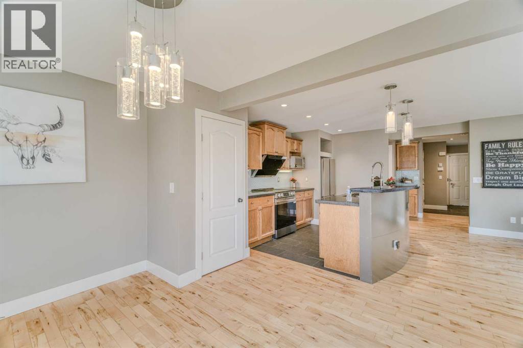 100 Royal Birch Crescent NW - 17