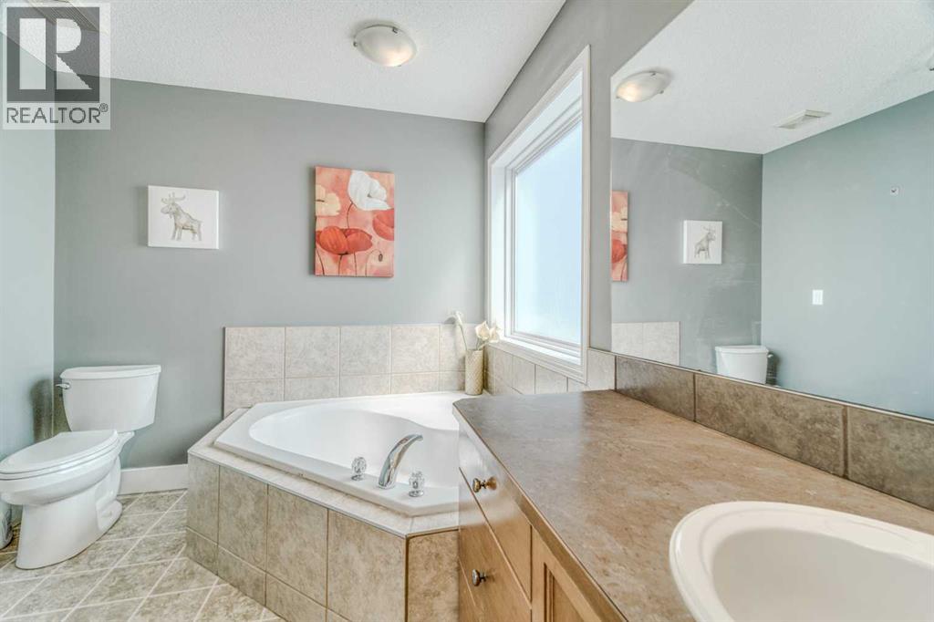 100 Royal Birch Crescent NW - 28
