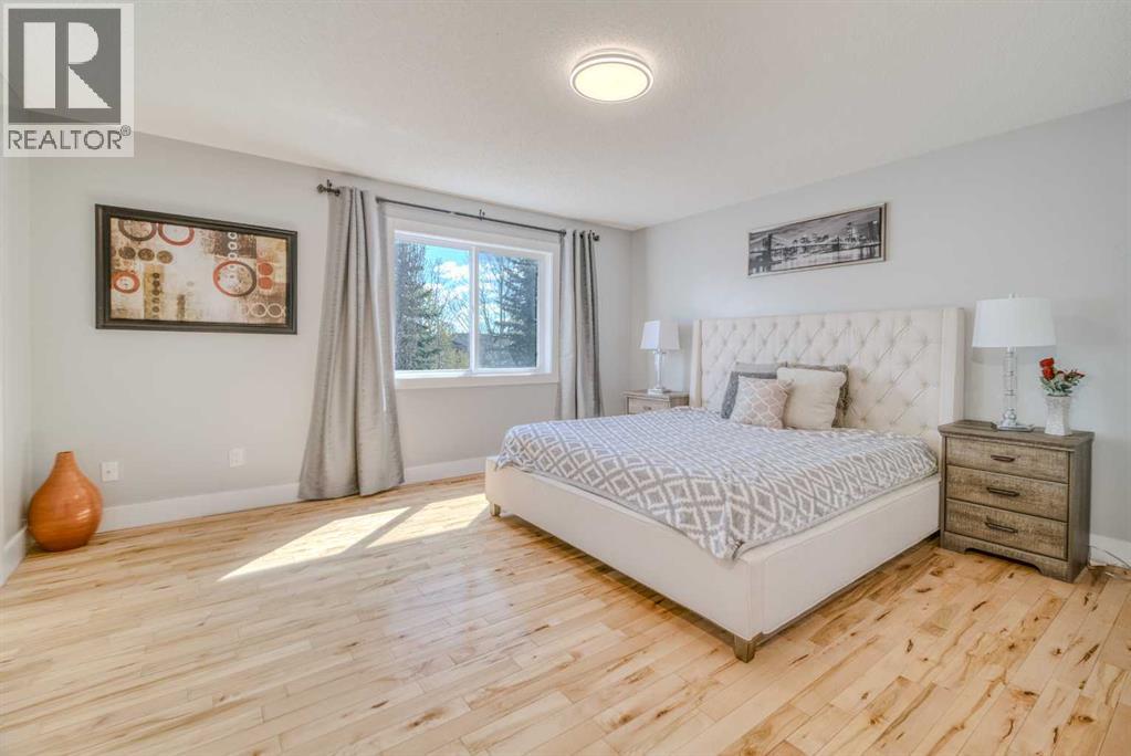 100 Royal Birch Crescent NW - 26
