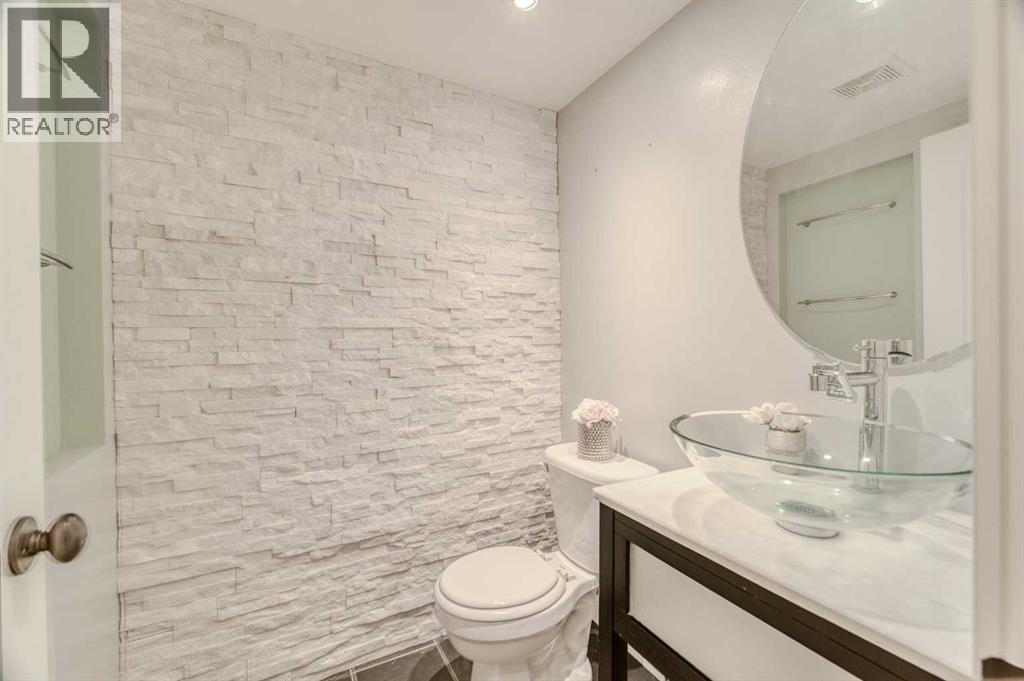 100 Royal Birch Crescent NW - 20