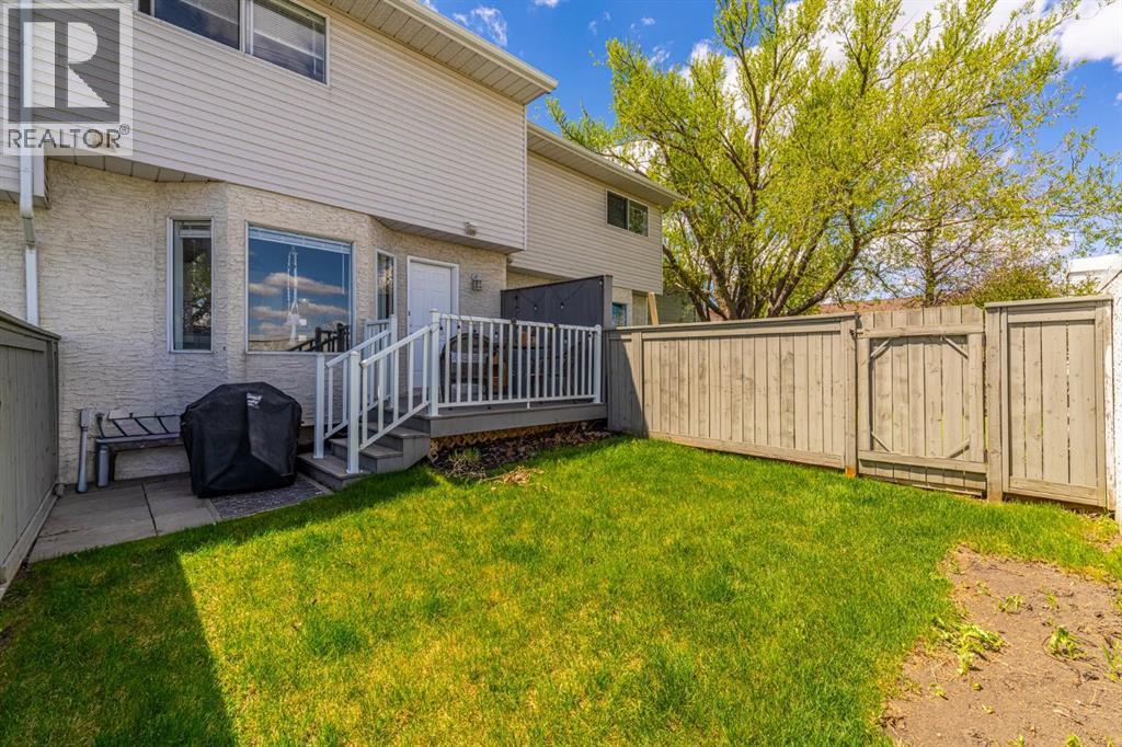 105 Bedford Manor NE - 24