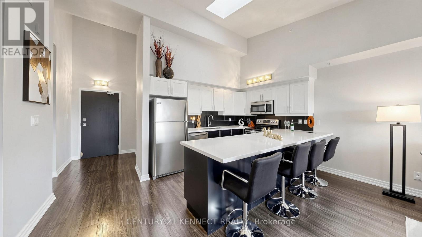 #314 170 ROCKHAVEN LANE - 7
