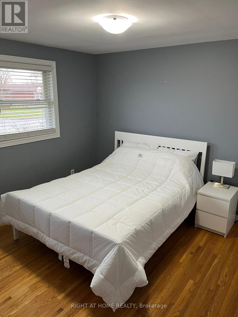 6930 WHITMAN AVENUE - 11