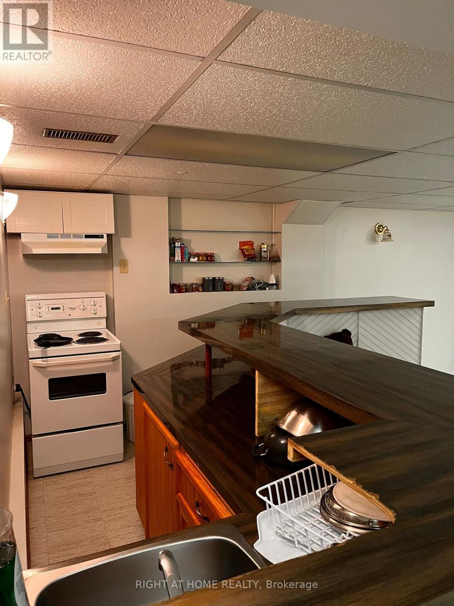 6930 WHITMAN AVENUE - 23