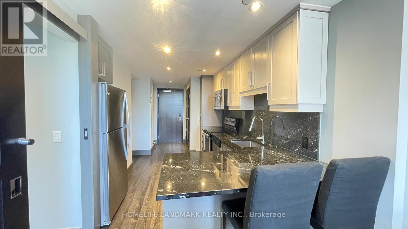 #N709 330 PHILLIP STREET - 4