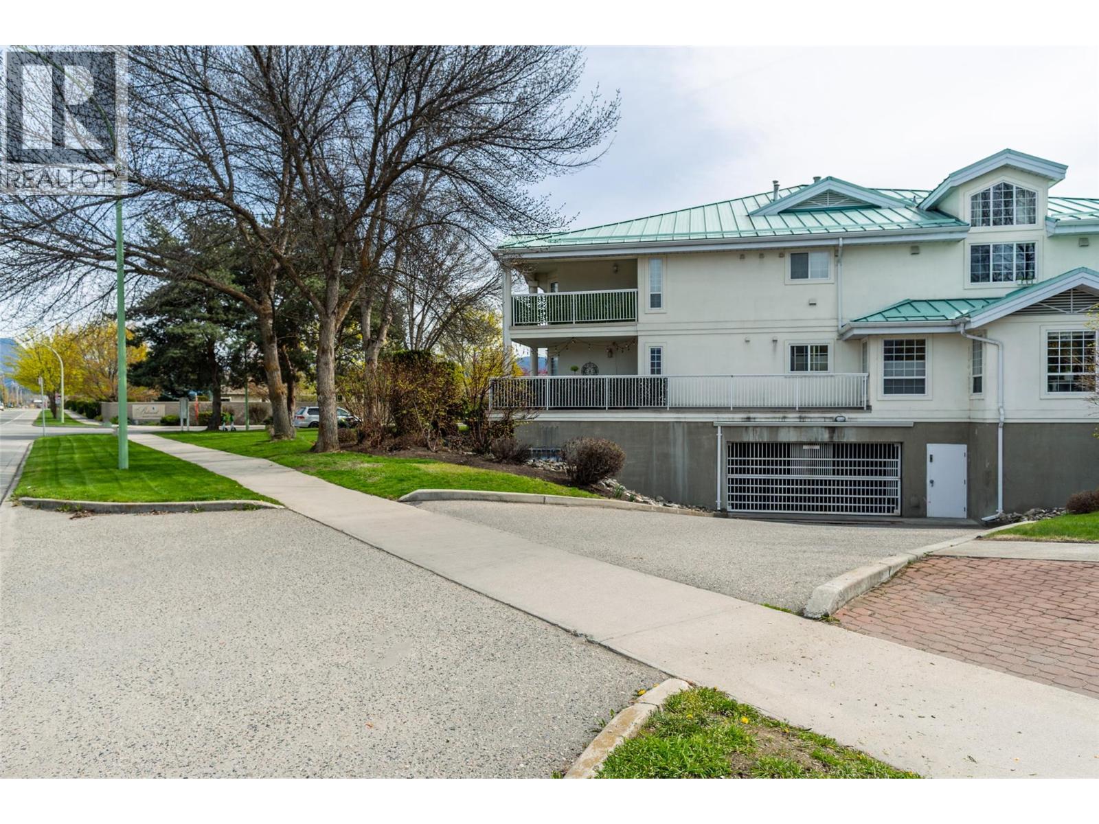 216 2350 Stillingfleet Road, Kelowna