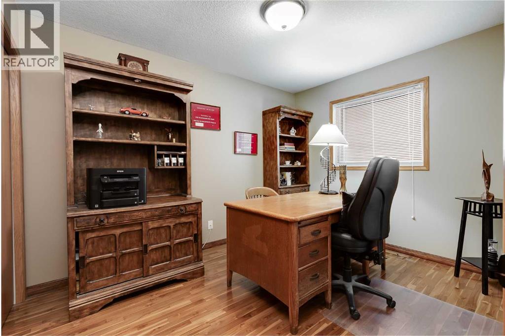 8 Mt Cascade Close SE - 17