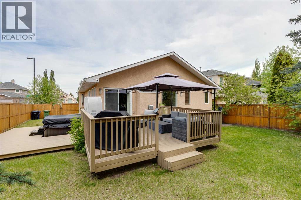 8 Mt Cascade Close SE - 40