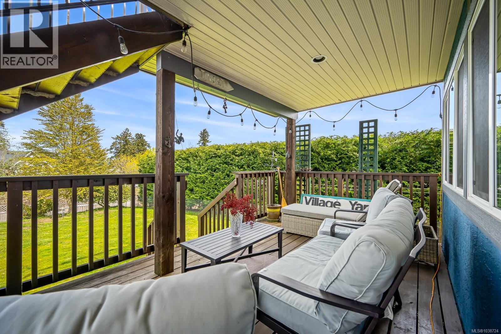 3834 Laurel Dr - 18