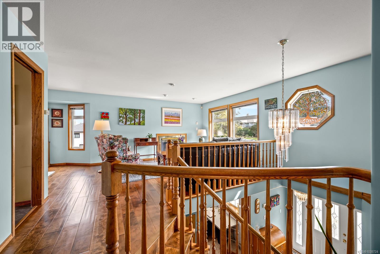 3834 Laurel Dr - 26