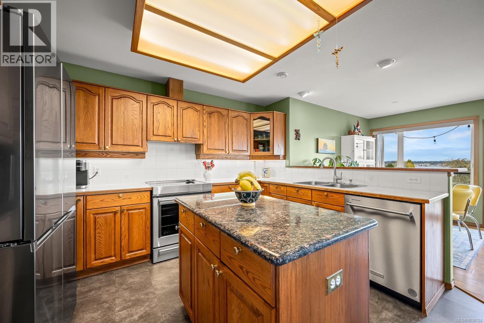 3834 Laurel Dr - 32