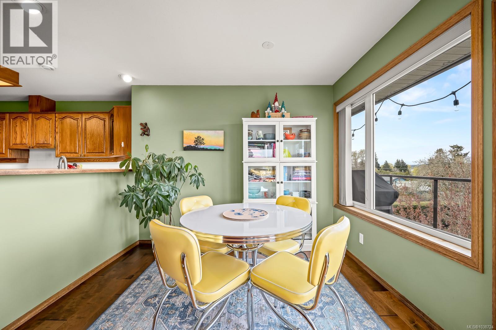 3834 Laurel Dr - 40