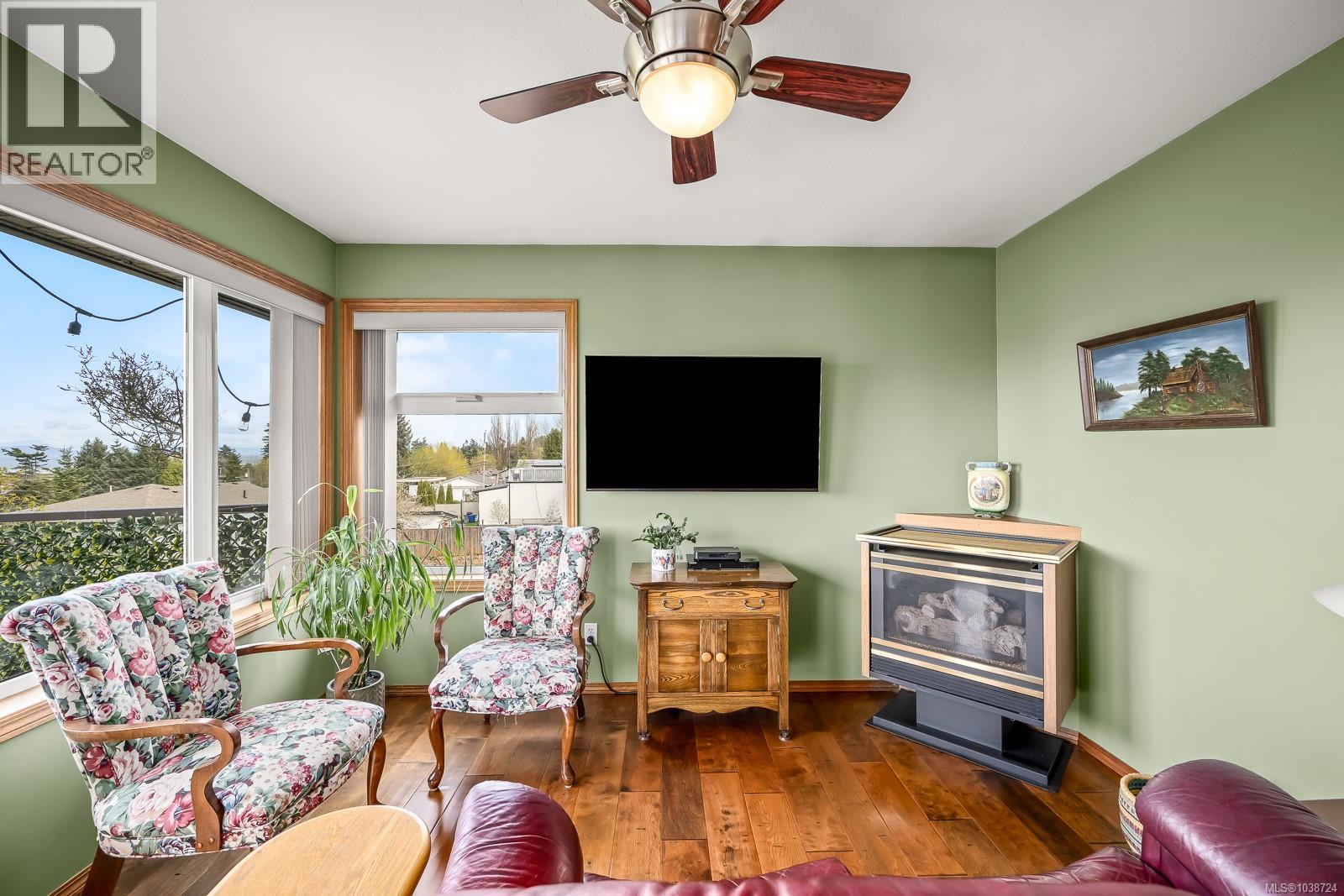 3834 Laurel Dr - 45