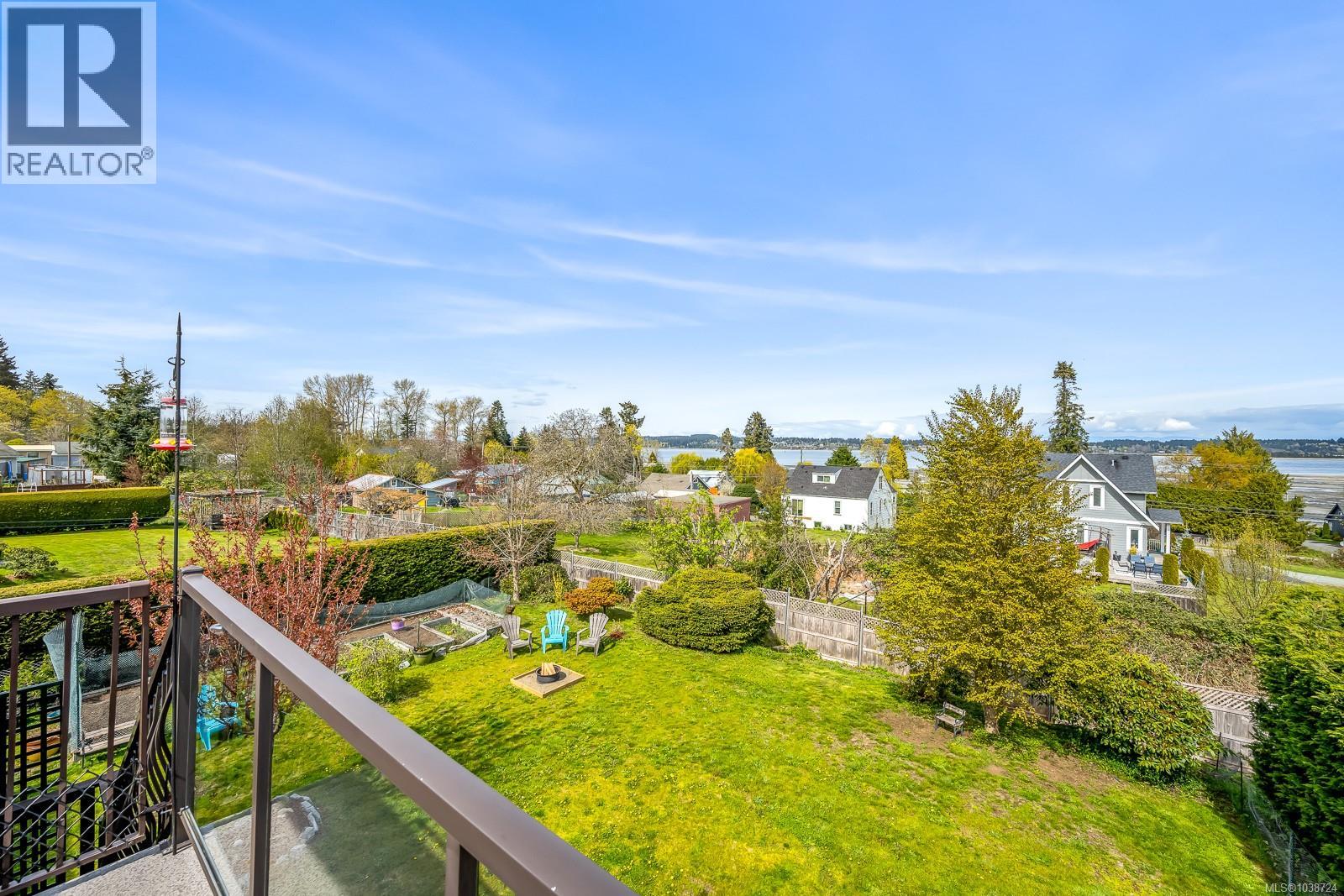 3834 Laurel Dr - 85