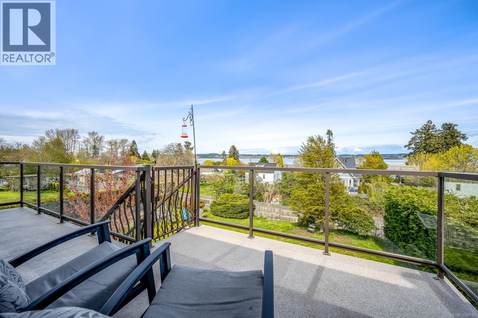 3834 Laurel Dr - 9
