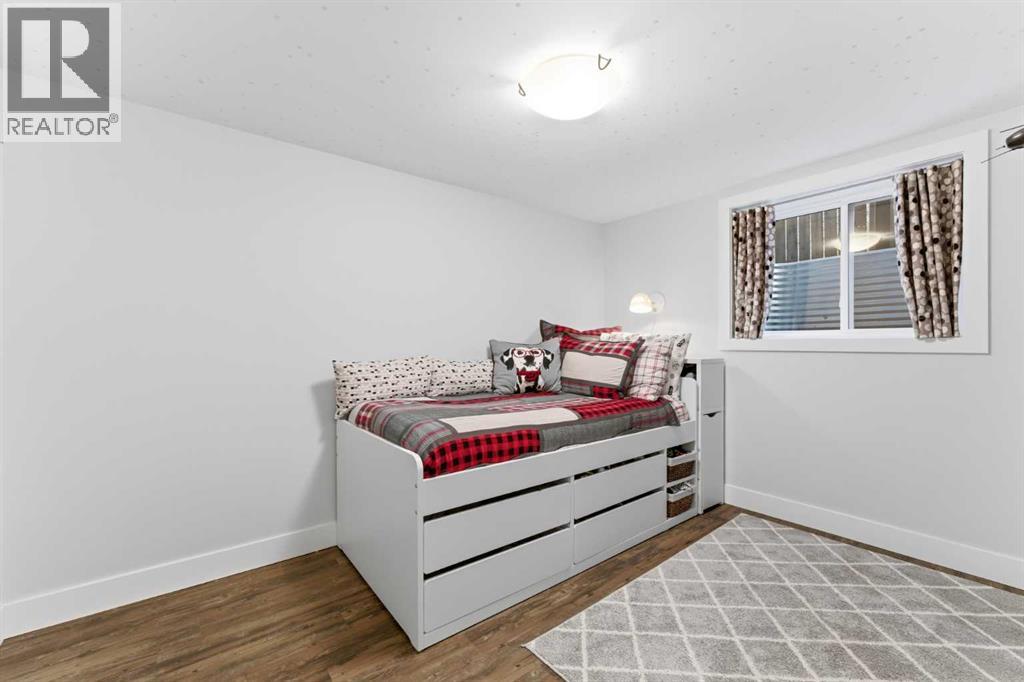 128 78 Avenue SE - 29