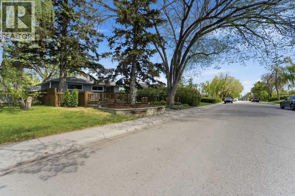 128 78 Avenue SE - 38