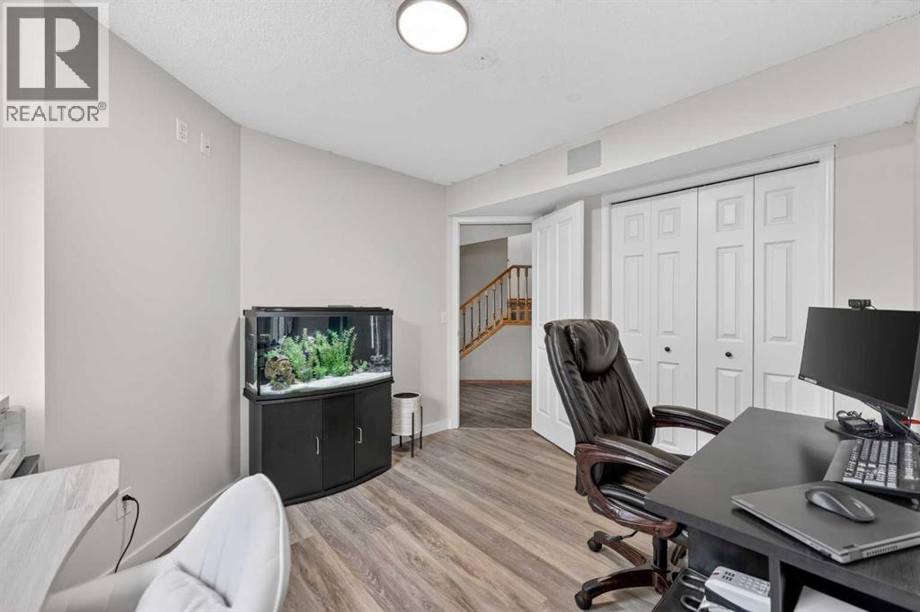11212 Valley Ridge Drive NW - 42