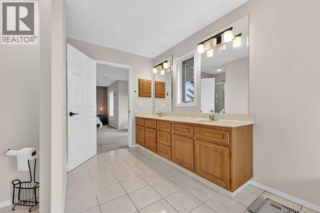 11212 Valley Ridge Drive NW - 32