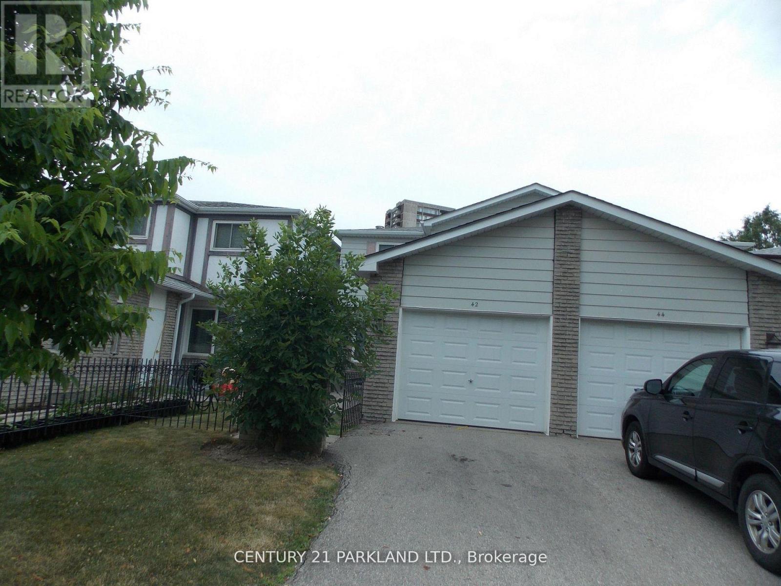 42 ANTIBES DRIVE - Image 2