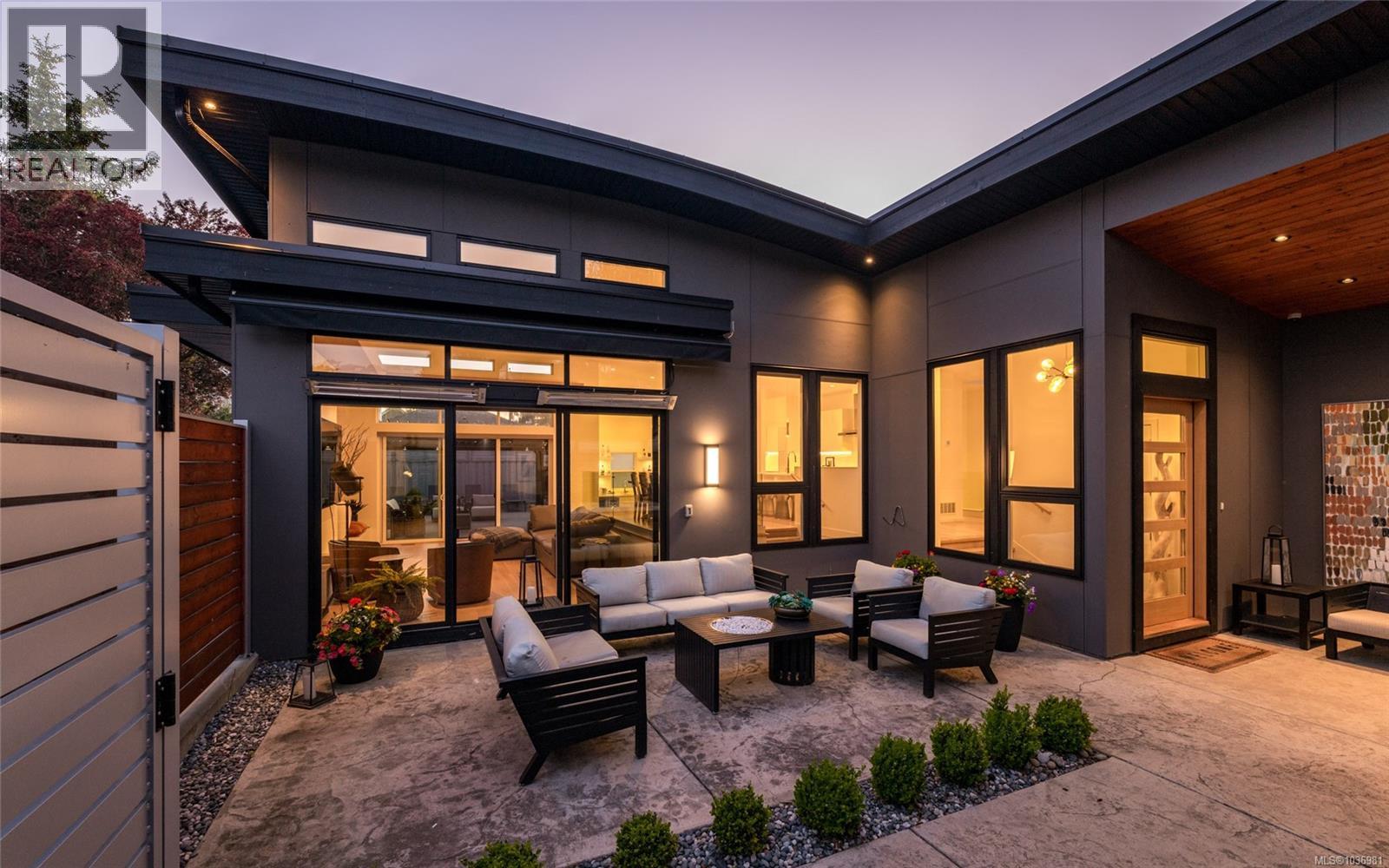 330 Irving Road - photo 2