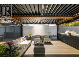 Kitchen - 330 Irving Rd, Victoria, BC V8S4A2 Photo 18