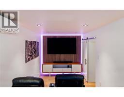 330 Irving Rd, Victoria, BC V8S4A2 Photo 38