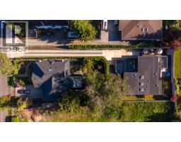330 Irving Rd, Victoria, BC V8S4A2 Photo 52