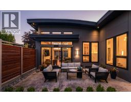 330 Irving Rd, Victoria, BC V8S4A2 Photo 53