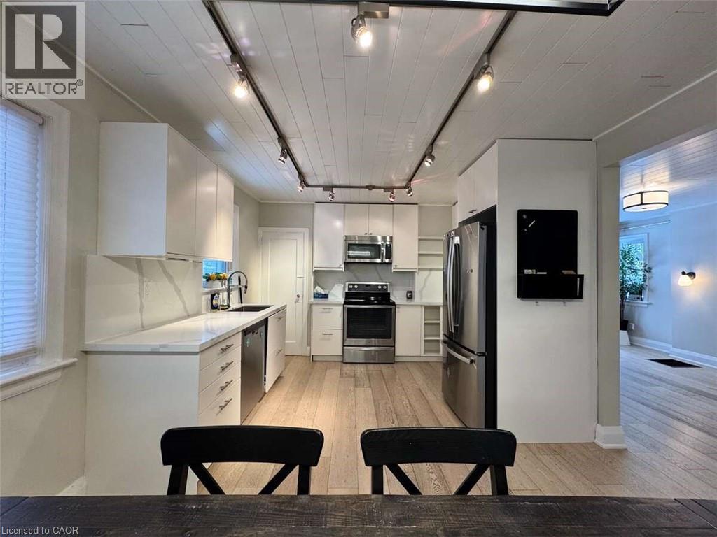 28 INVERLEIGH Drive - 6