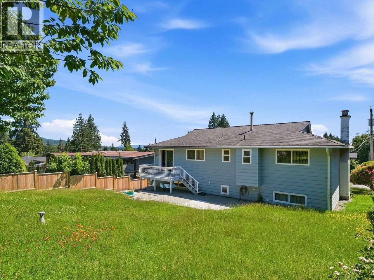 1218 CHAMBERLAIN DRIVE — photo 2