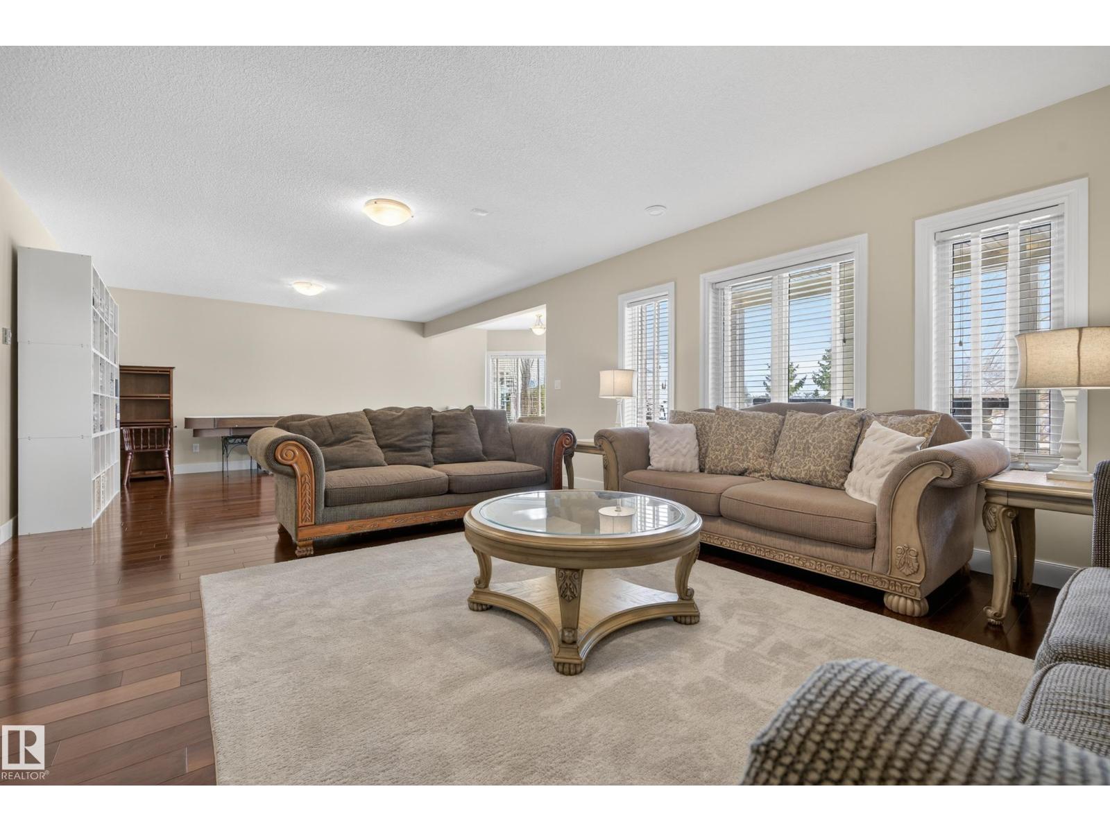 15712 135 ST NW - 41