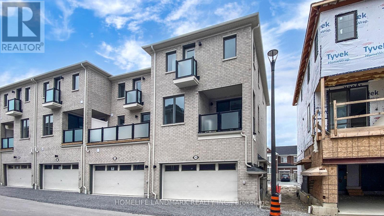 3312 THUNDERBIRD PROMENADE - 34