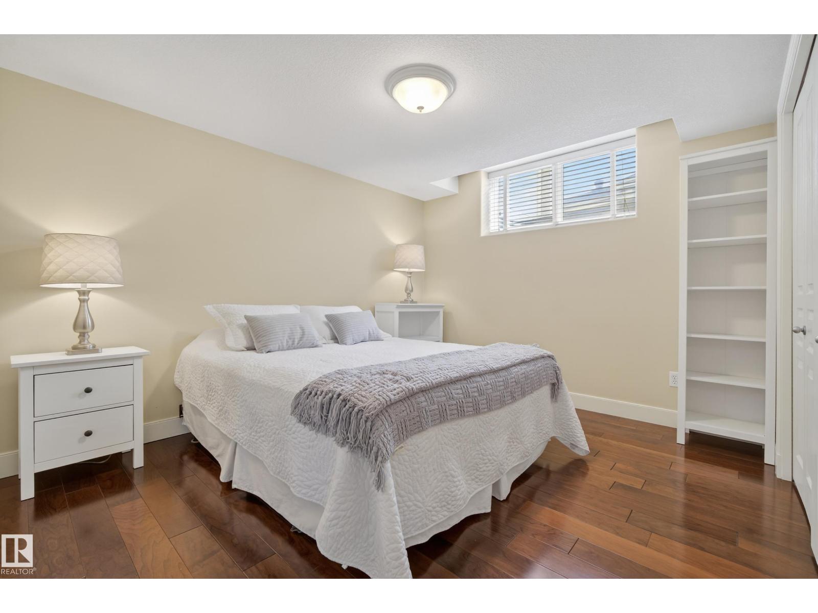 15712 135 ST NW - 25