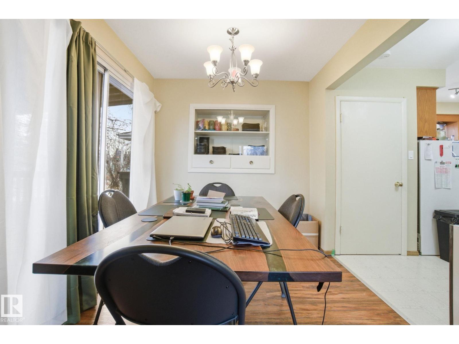 8208 73 AV NW - Image 3