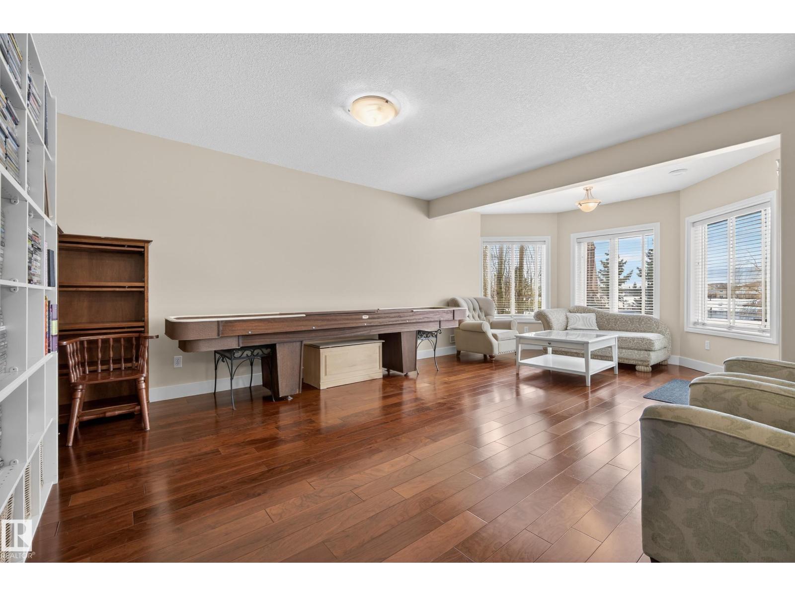 15712 135 ST NW - 30