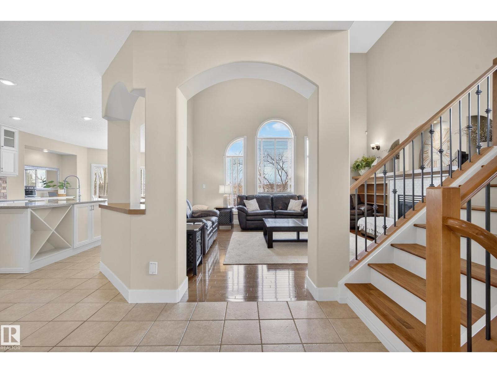 15712 135 ST NW - 32