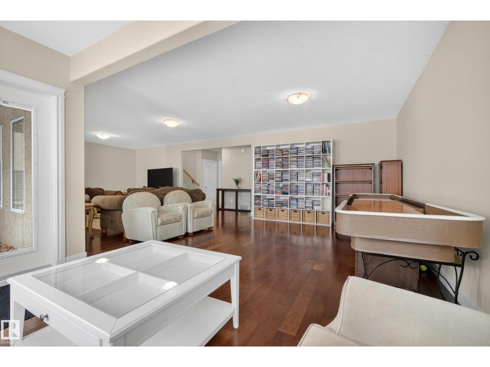 15712 135 ST NW - 42