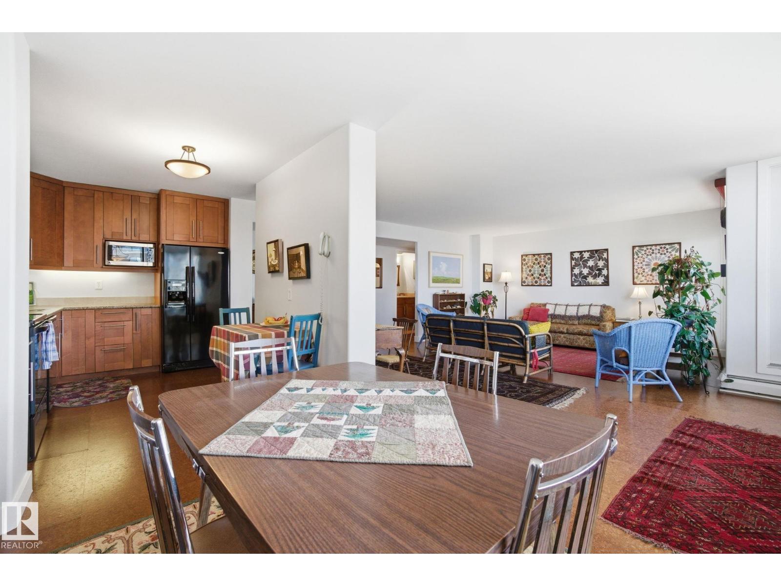 #1105 8340 JASPER AV NW - 18