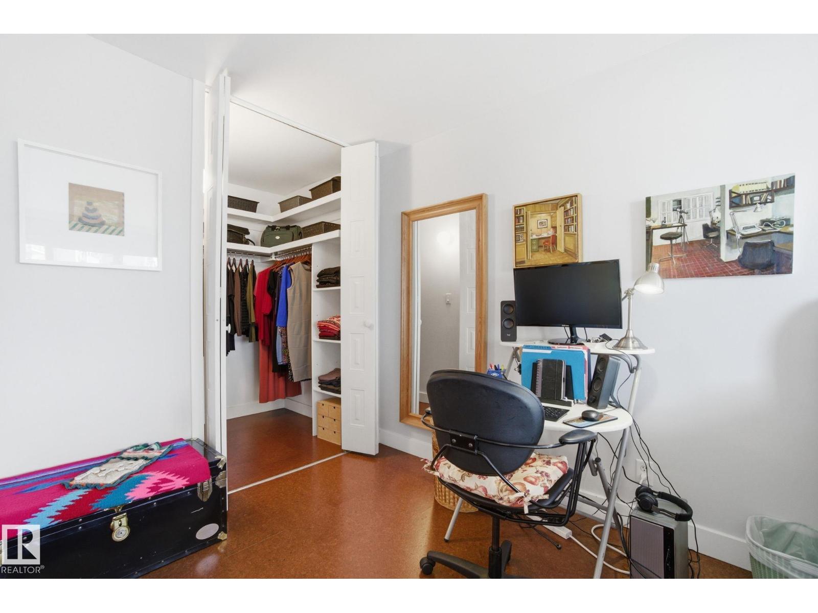 #1105 8340 JASPER AV NW - 26