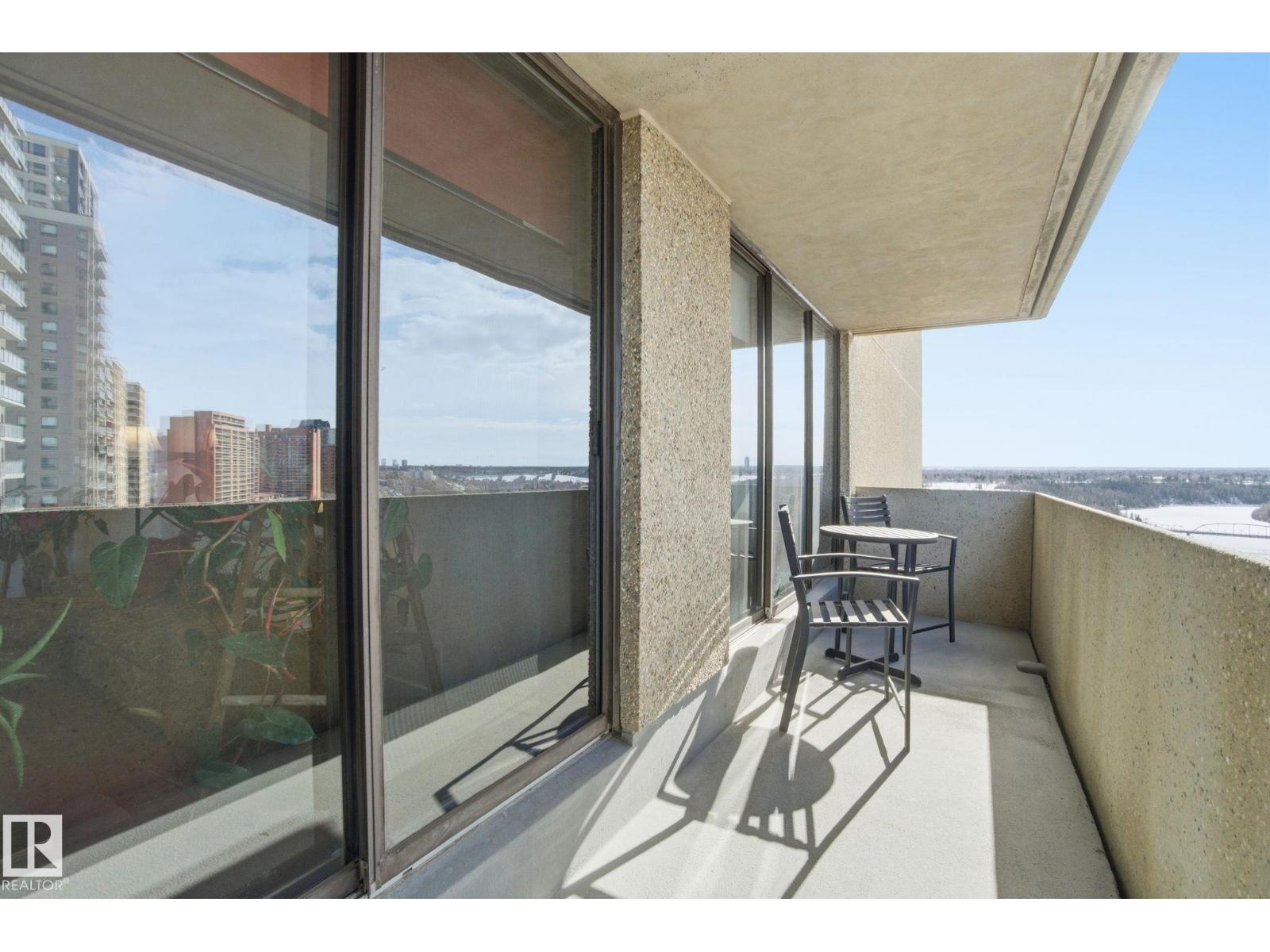 #1105 8340 JASPER AV NW - 37
