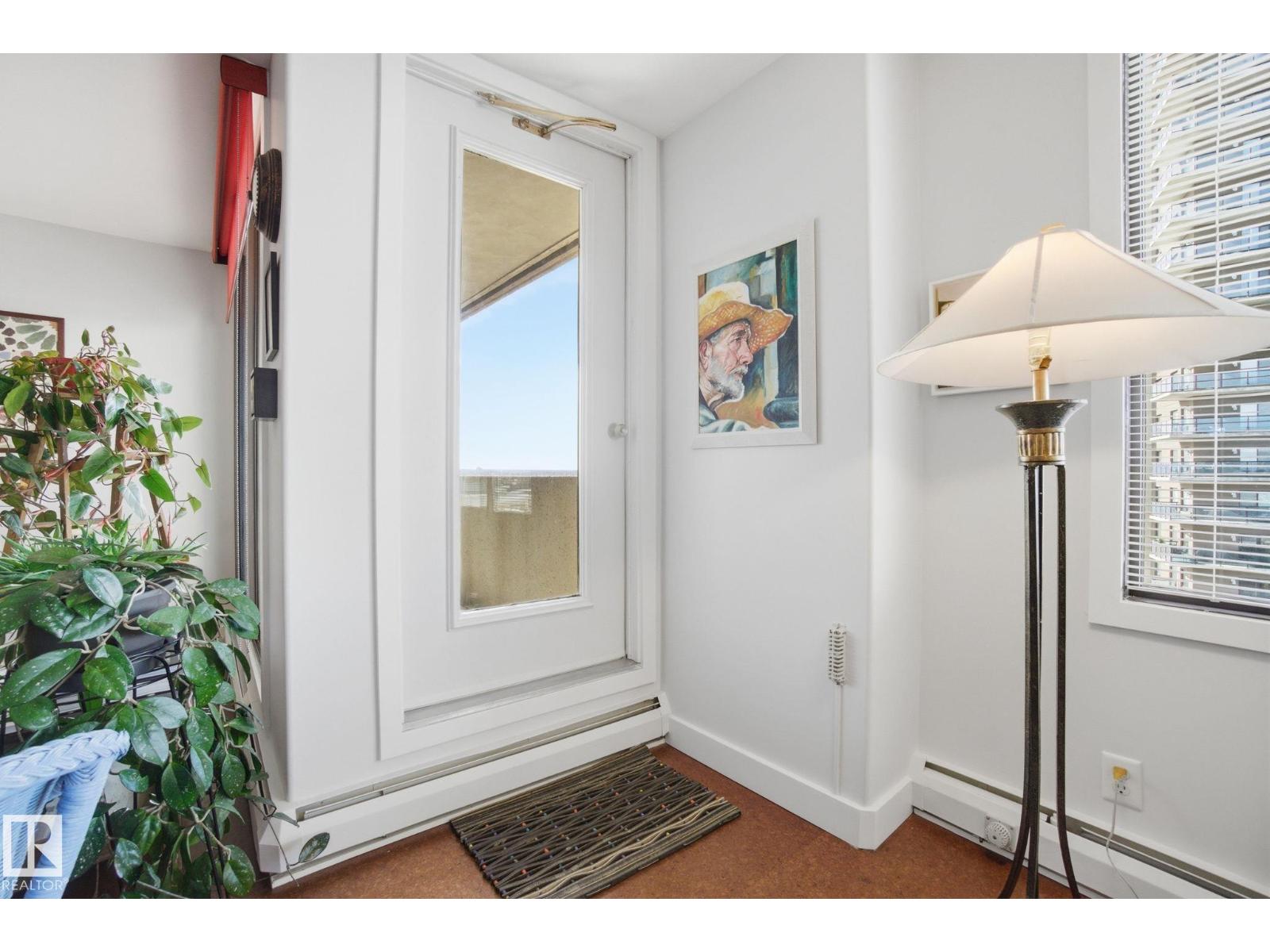 #1105 8340 JASPER AV NW - 20